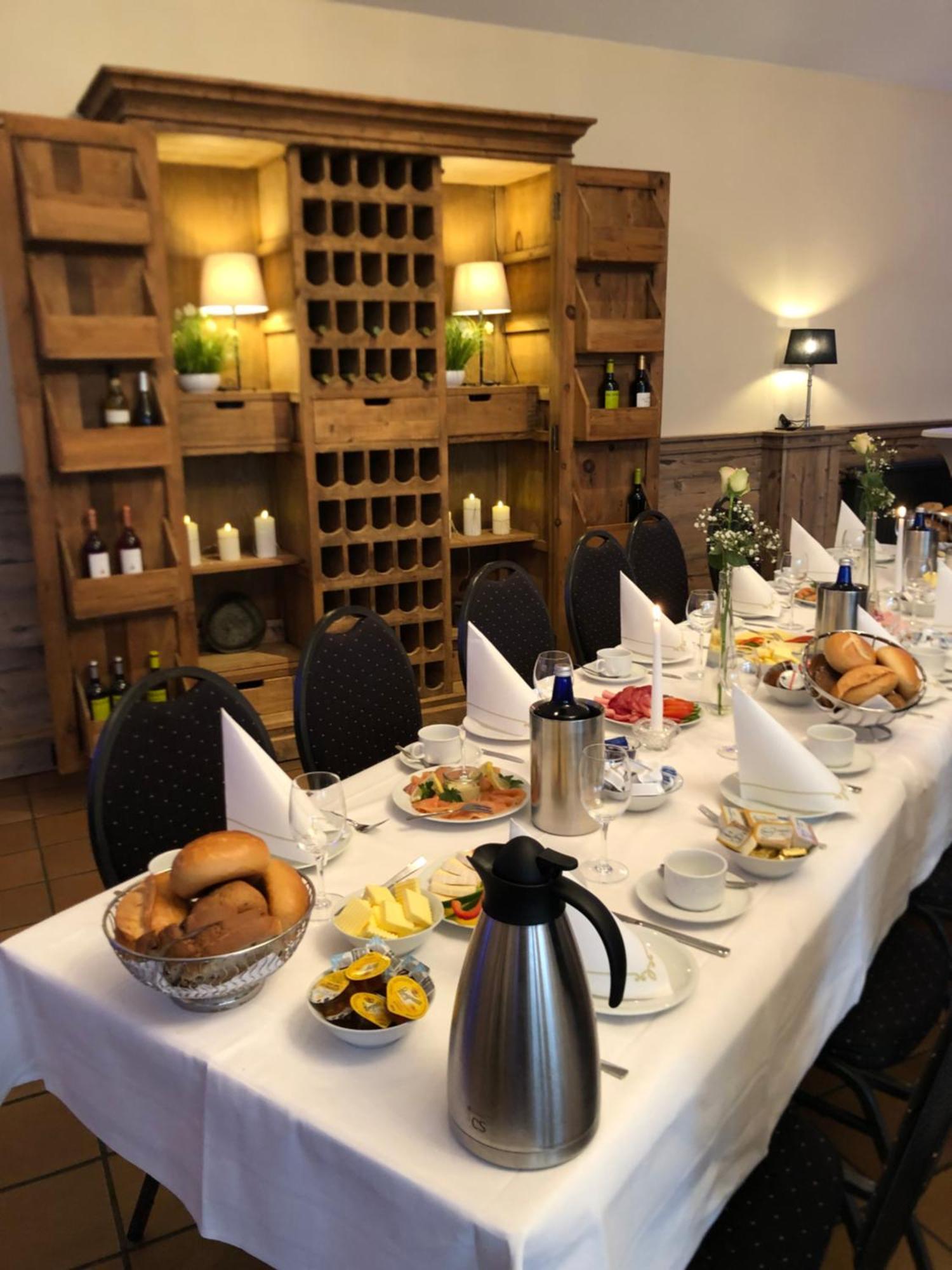 Hotel Rahserhof Фирзен Екстериор снимка